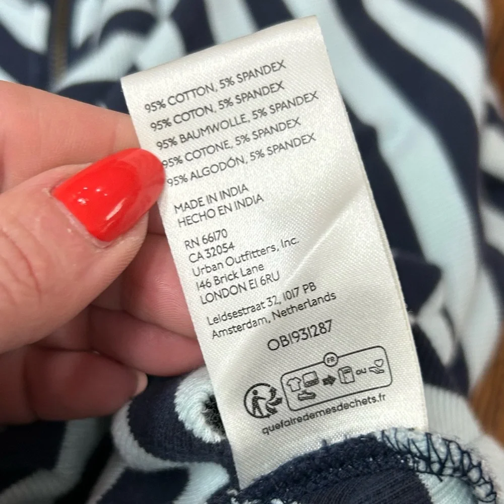 Maeve Anthropologie Blue Striped Zip Front Top Size Medium Scoop Neck Zip - Picture 8 of 12